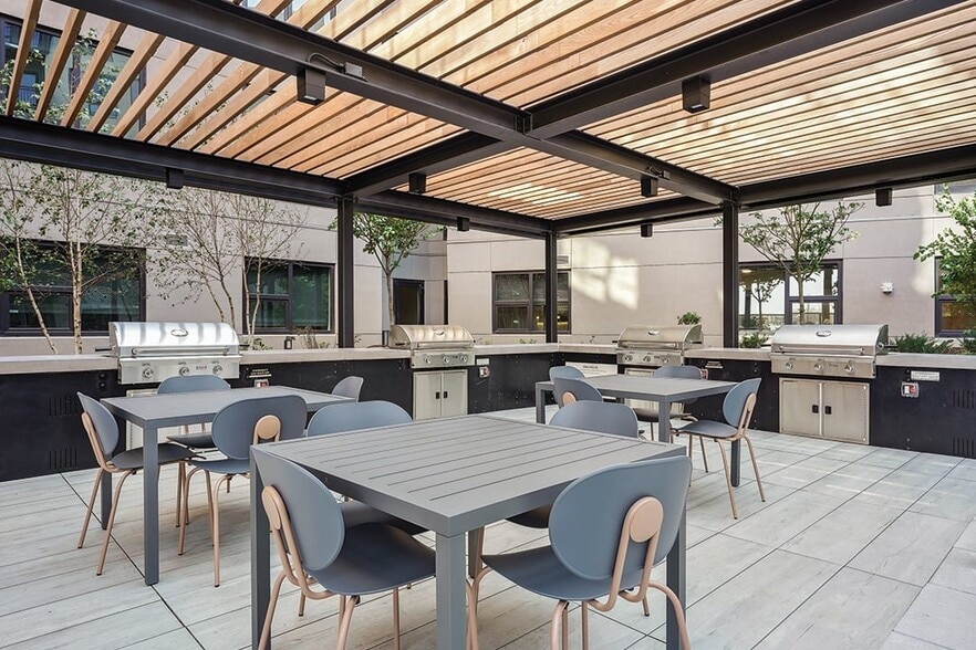 More Photos Of 2950 Arkins Ct, Denver Apartments For Lease