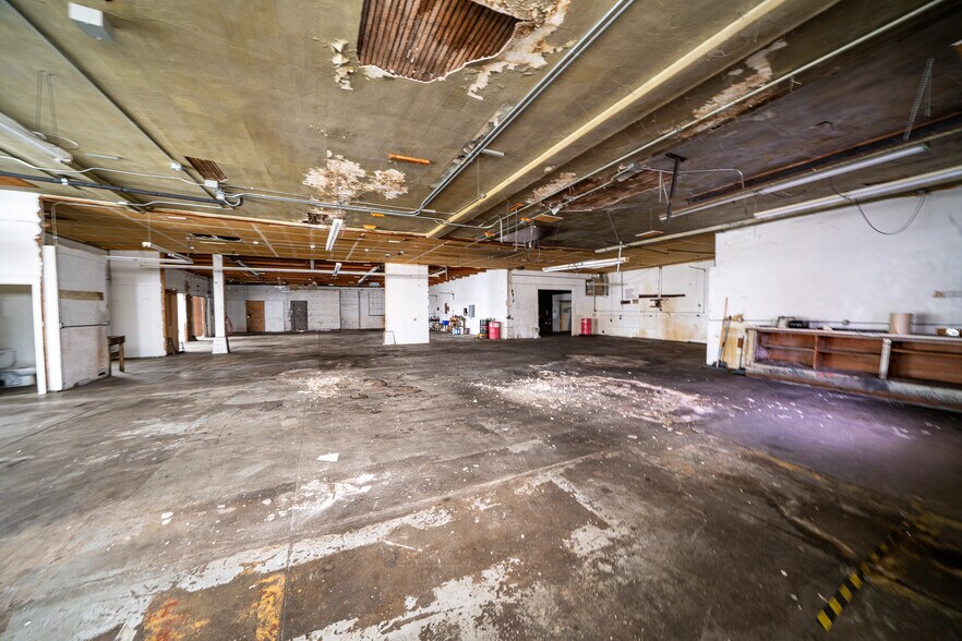 More Photos Of 844 D St, Lewiston Flex For Sale