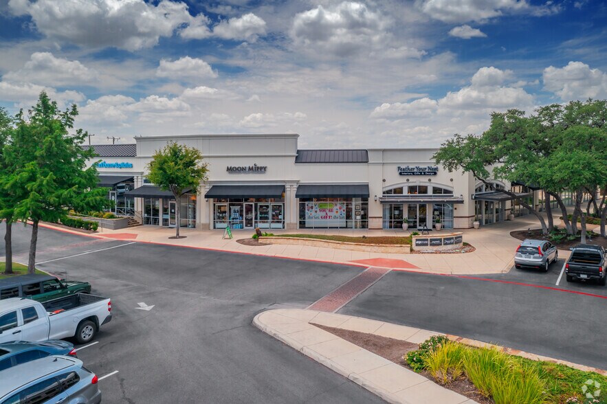 More Photos Of 8503 NW Military Hwy, San Antonio Unknown For Lease