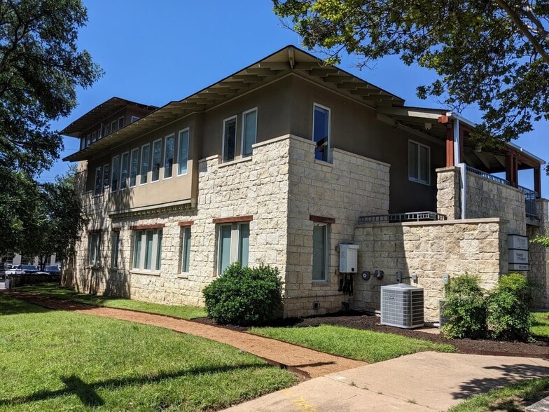 More Photos Of 1508 W 5th St, Austin Office For Lease
