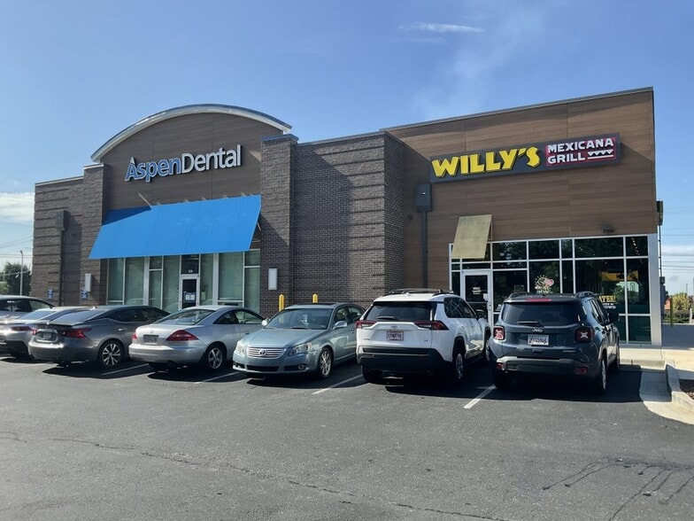 Primary Photo Of 4070-4076 Lavista Rd, Tucker General Retail For Lease