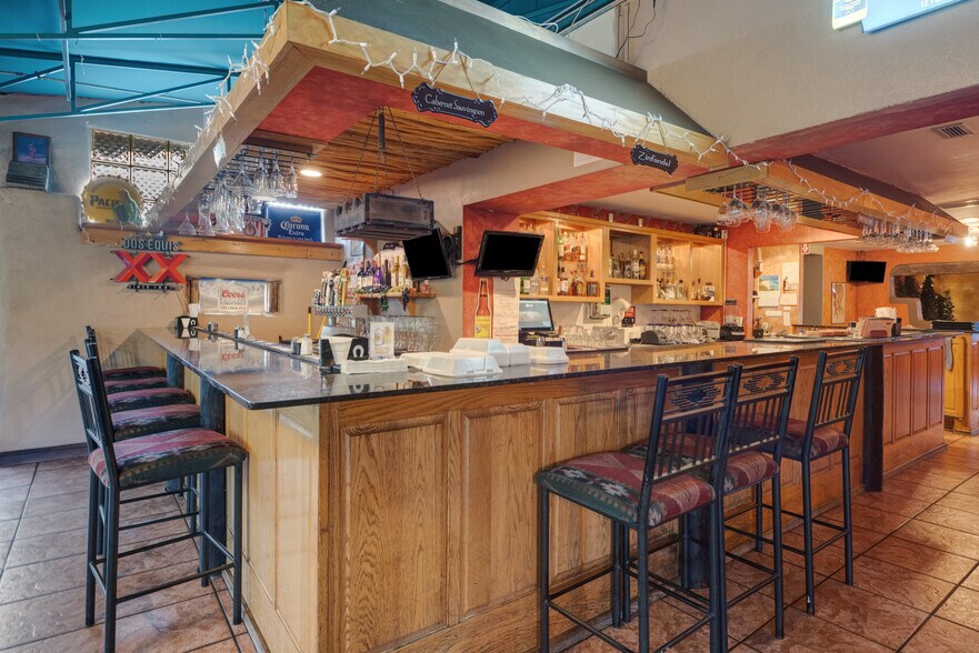 More Photos Of 8032 4th St NW, Albuquerque Restaurant For Sale