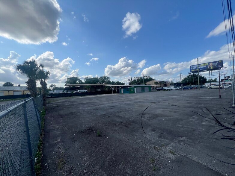 More Photos Of 2730 N Orange Blossom Trl, Orlando Land For Lease