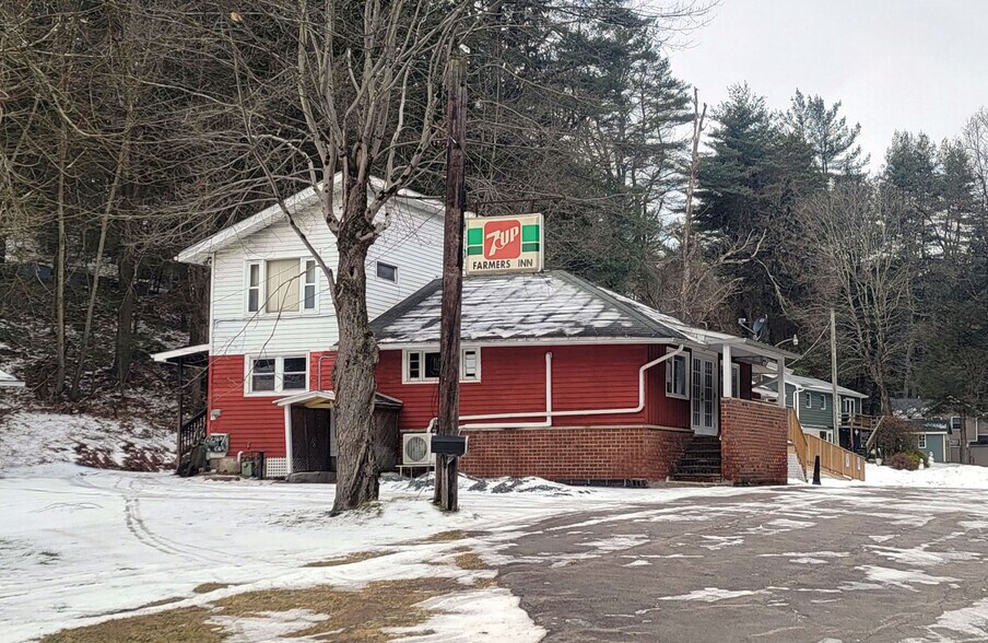 Primary Photo Of 1597 Hillside Rd, Shavertown Restaurant For Sale