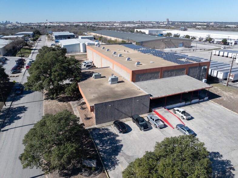 More Photos Of 4267 Dividend Dr, San Antonio Warehouse For Sale
