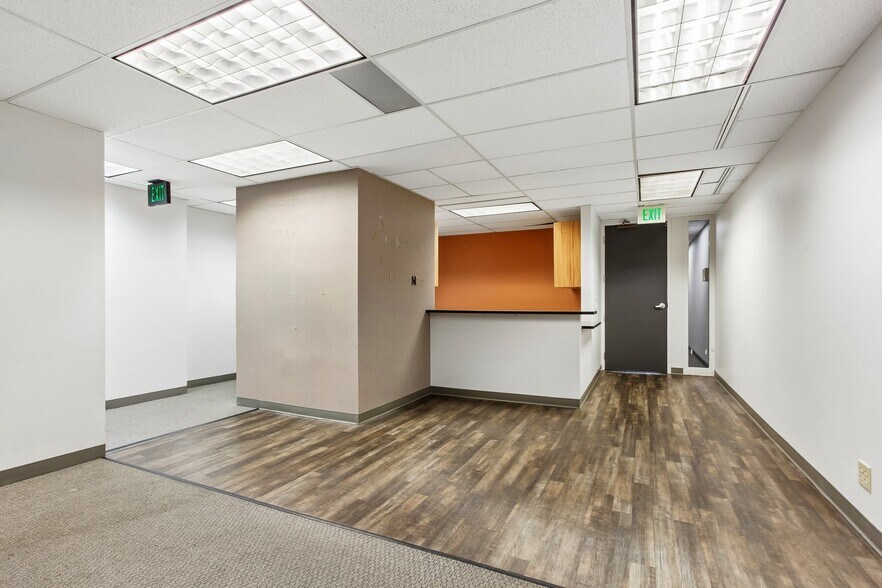 More Photos Of 8120 S Holly St, Centennial Medical For Sale