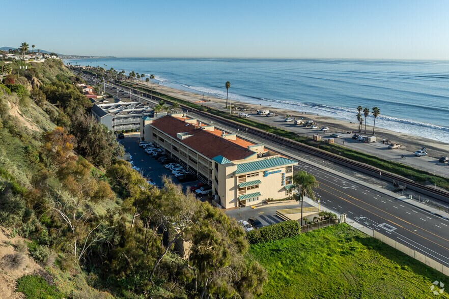 More Photos Of 34700 Pacific Coast Hwy, Capistrano Beach Office For Lease