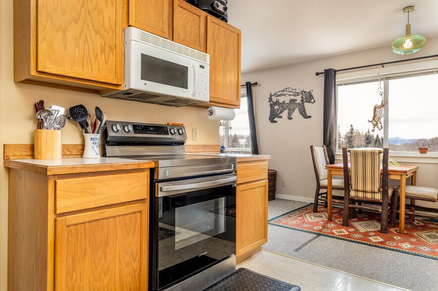 More Photos Of 200 Aspen Meadows Rd, Driggs Apartments For Sale