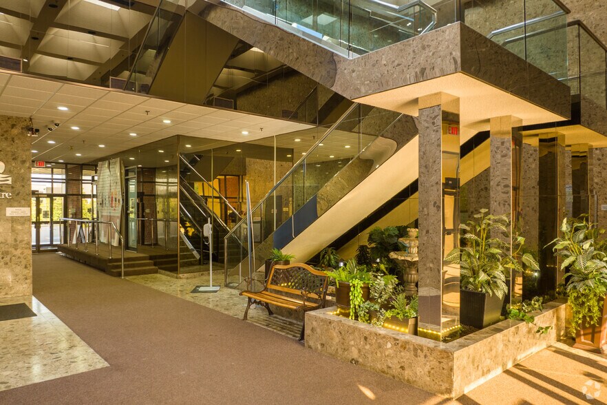 More Photos Of 50 McIntosh Dr, Markham Office For Lease