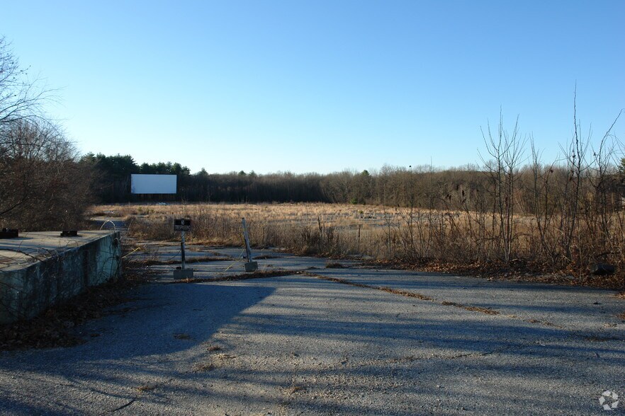 Primary Photo Of 899 N Main St, Killingly Land For Sale