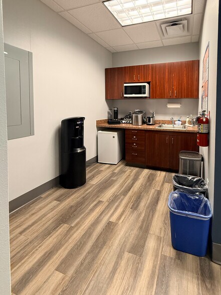 More Photos Of 1757 E Baseline Rd, Gilbert Office For Sale