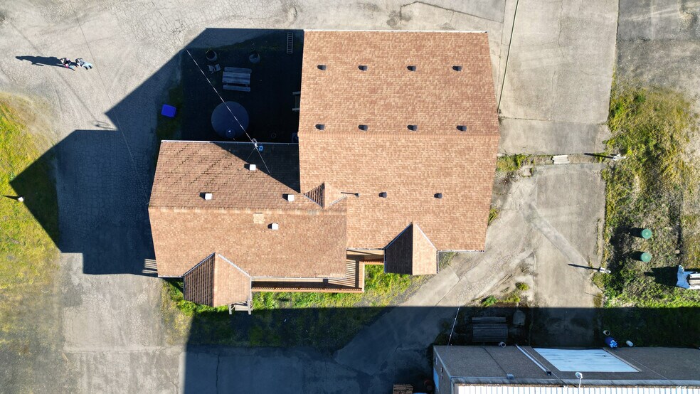 More Photos Of 10466 Sunnyside Rd SE, Jefferson Warehouse For Sale