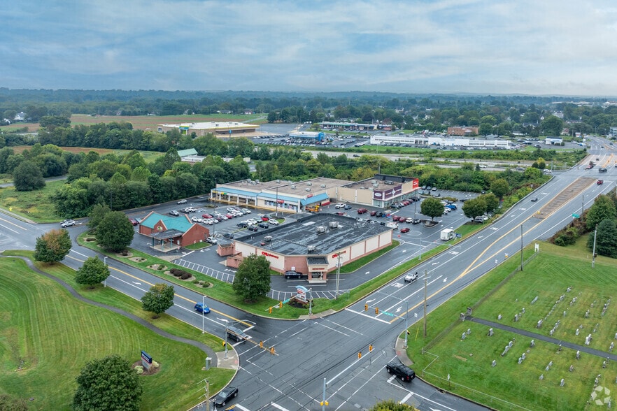 More Photos Of 2110 Spring Valley Rd, Lancaster Drugstore For Sale