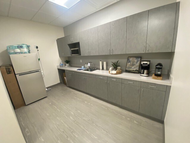 More Photos Of 7035 Beracasa Way, Boca Raton Office Residential For Lease