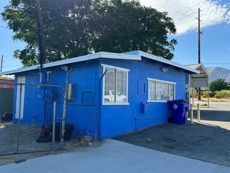More Photos Of 49927 Twentynine Palms Hwy, Morongo Valley Auto Repair For Sale