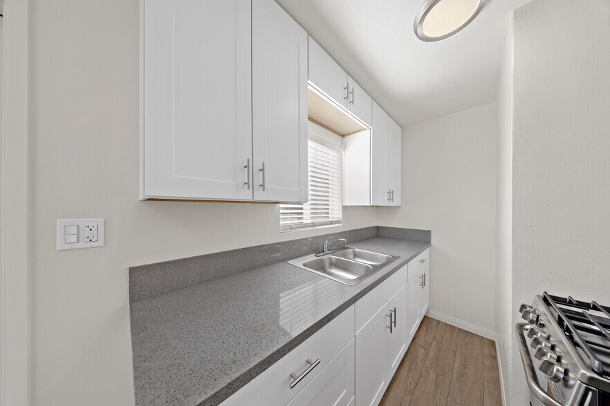 More Photos Of 3141-3153 Imperial Ave, San Diego Apartments For Sale