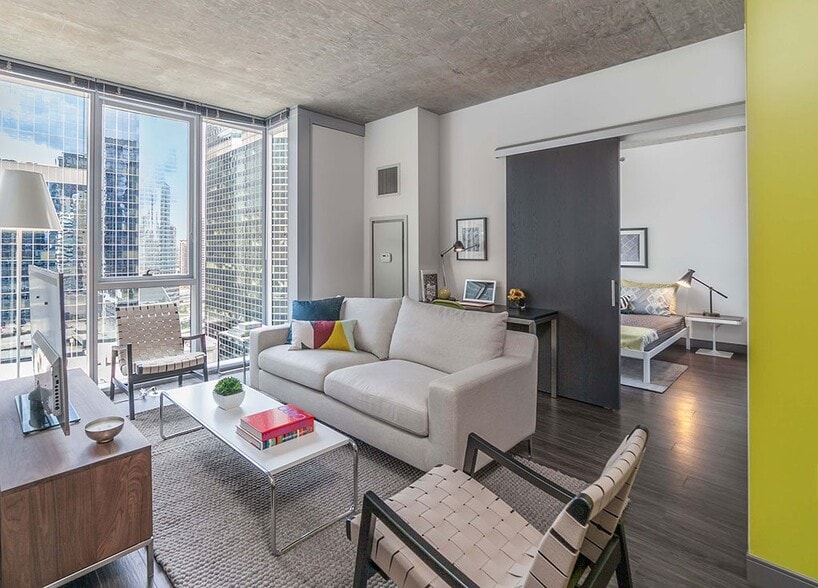 More Photos Of 215 W Lake St, Chicago Apartments For Lease
