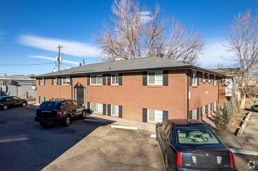 Primary Photo Of 1637 Kimbark St, Longmont Apartments For Sale