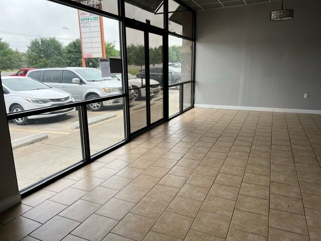 More Photos Of 403 E Stan Schlueter Loop, Killeen Freestanding For Lease