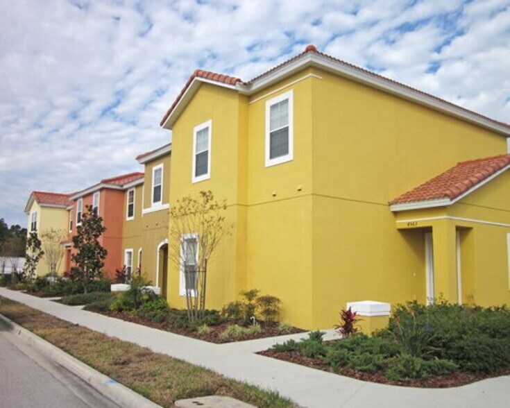 More Photos Of 4565 Corsa Ln, Kissimmee Apartments For Sale