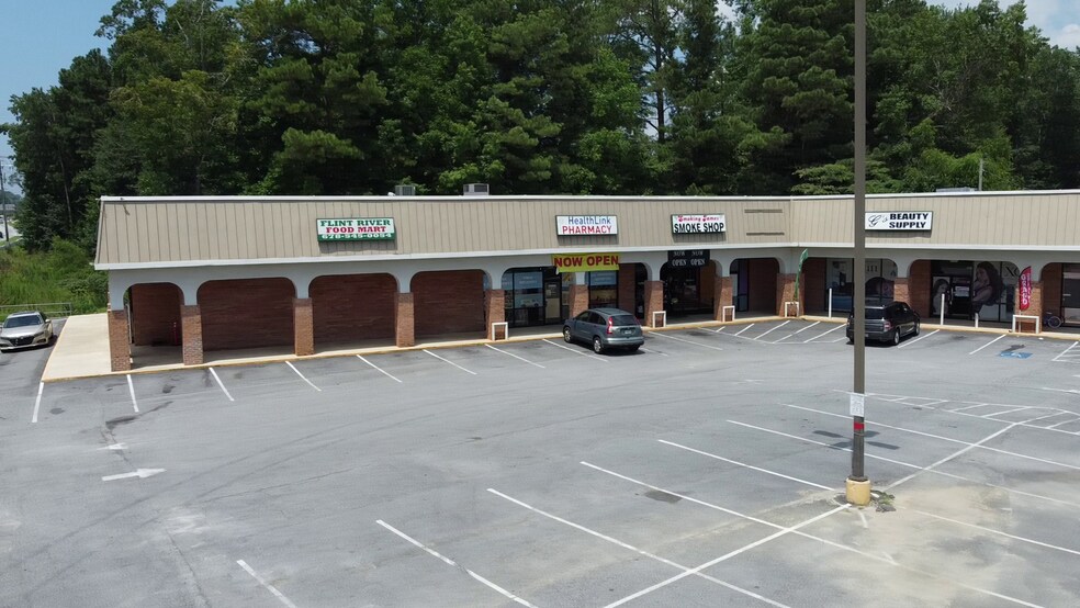 More Photos Of 300 Flint River Rd, Jonesboro Unknown For Lease