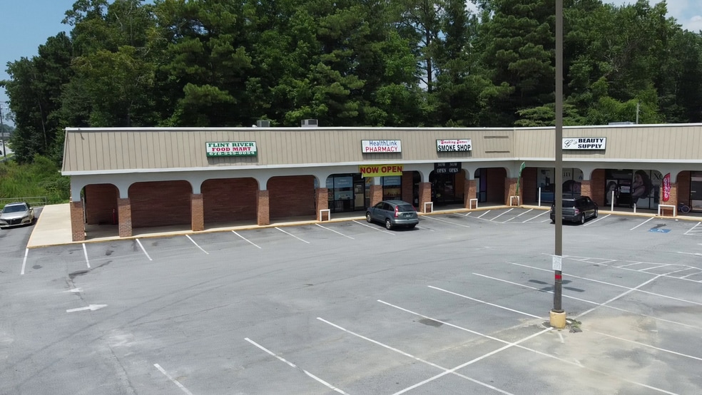 More Photos Of 300 Flint River Rd, Jonesboro Unknown For Lease