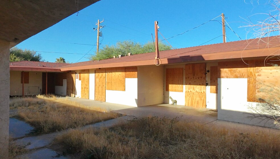 More Photos Of 61850-61872 Chollita Rd, Joshua Tree Assisted Living For Sale