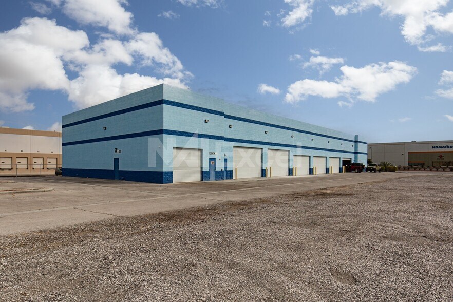 More Photos Of 3045 N Lamb Blvd, Las Vegas Auto Repair For Lease