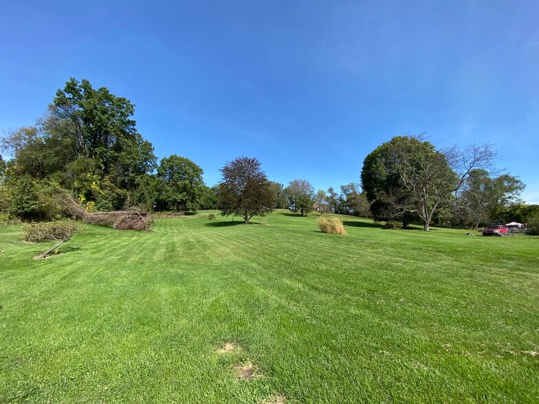 More Photos Of 2498 – 2530 South Park, Bethel Park Land For Sale
