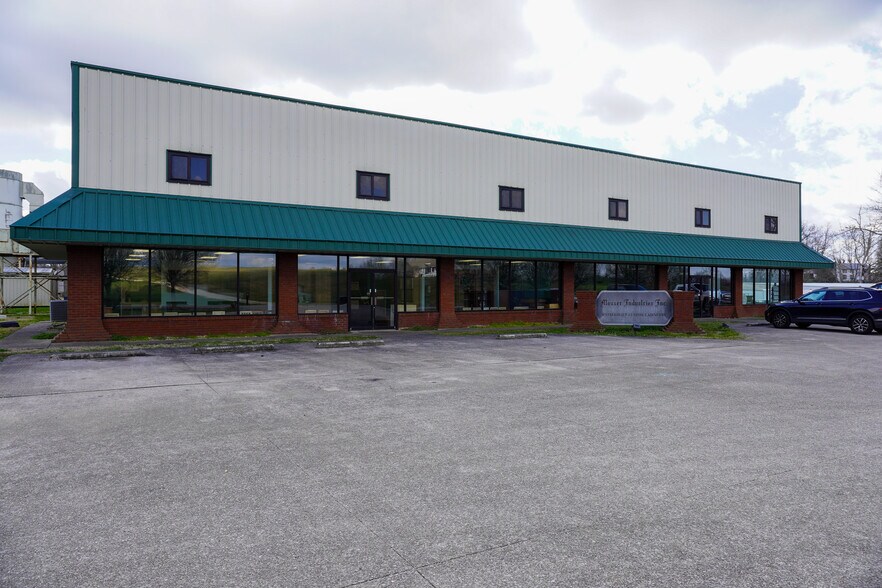 More Photos Of 4150 L&N Turnpike rd, Hodgenville Manufacturing For Sale