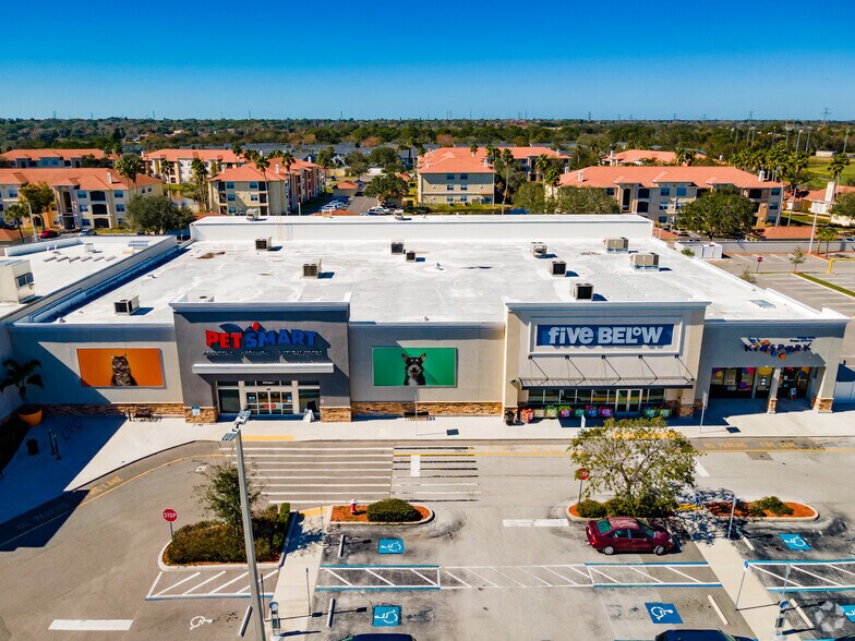 More Photos Of 3130-3150 Tampa Rd, Oldsmar Unknown For Lease