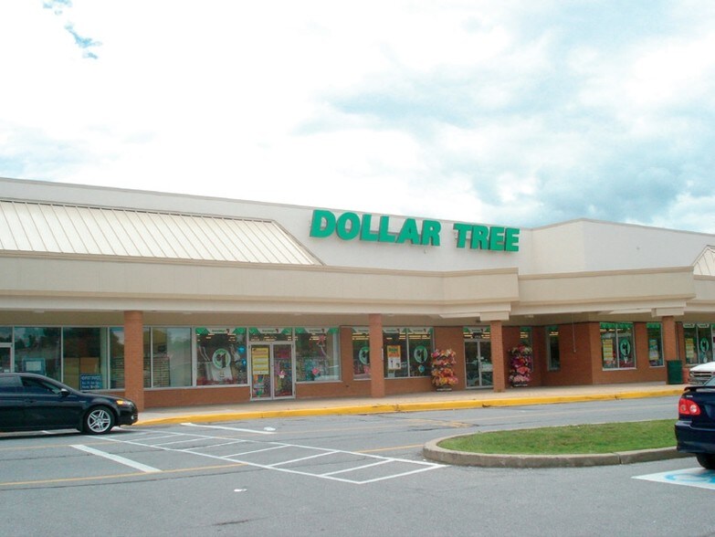 More Photos Of 1600-1796 W Newport Pike, Wilmington Unknown For Lease