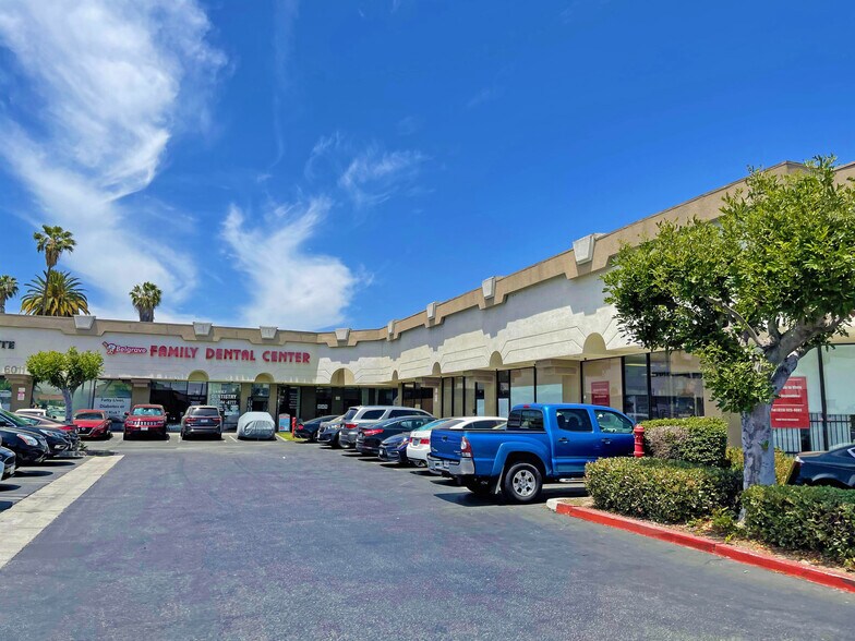 More Photos Of 6001-6021 Pacific Blvd, Huntington Park Unknown For Lease