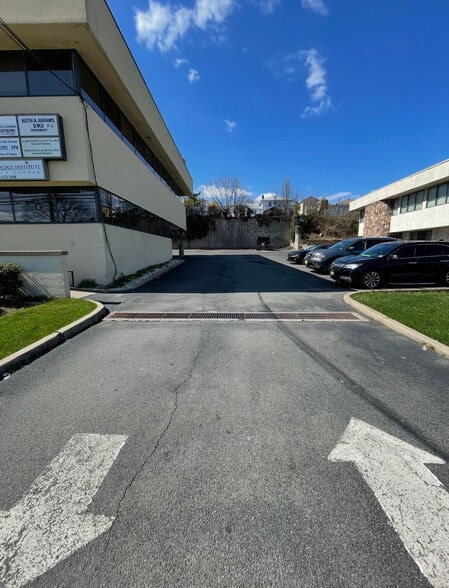 More Photos Of 1100 Clifton Ave, Clifton Medical For Sale