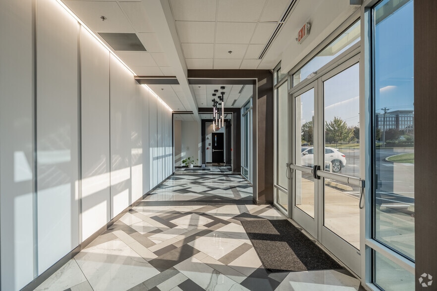 More Photos Of 4107 Mallory Ln, Franklin Medical For Lease