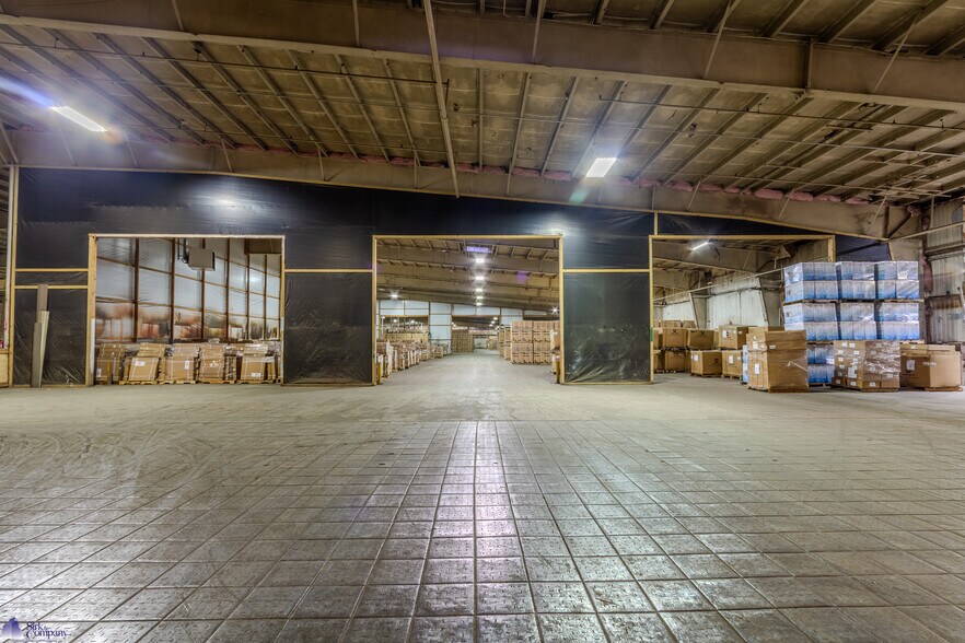 More Photos Of 7845 Carneal Rd, West Paducah Warehouse For Lease