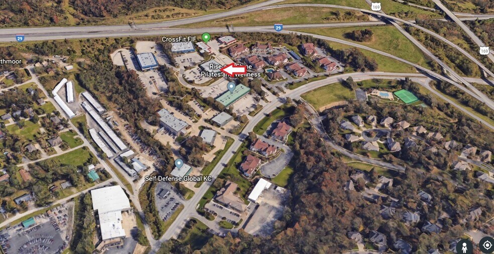 More Photos Of 1310 NW Vivion Rd, Kansas City Office For Lease