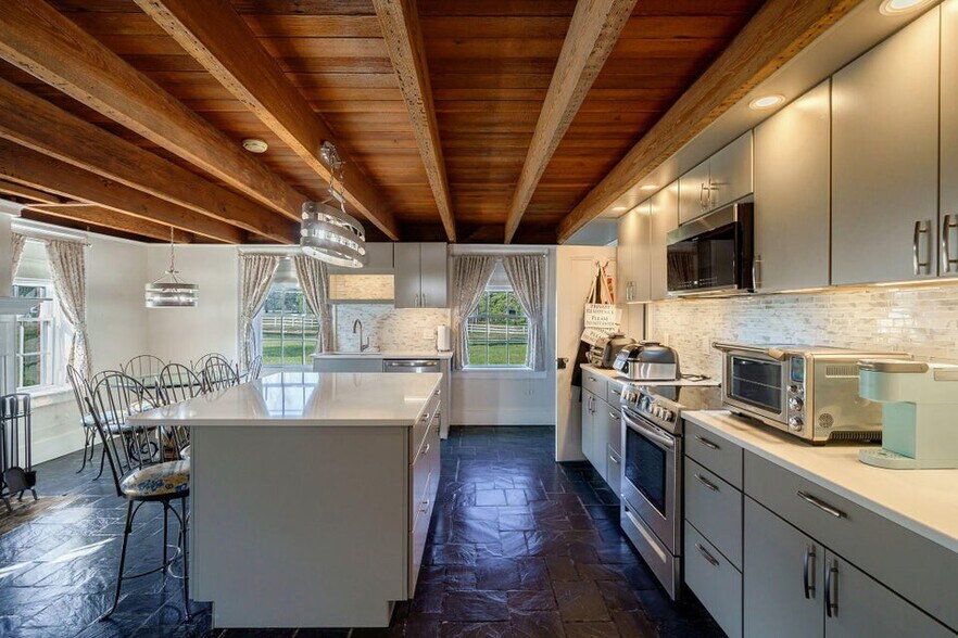 More Photos Of 1280 Jewell Rd, Jewell Land For Sale