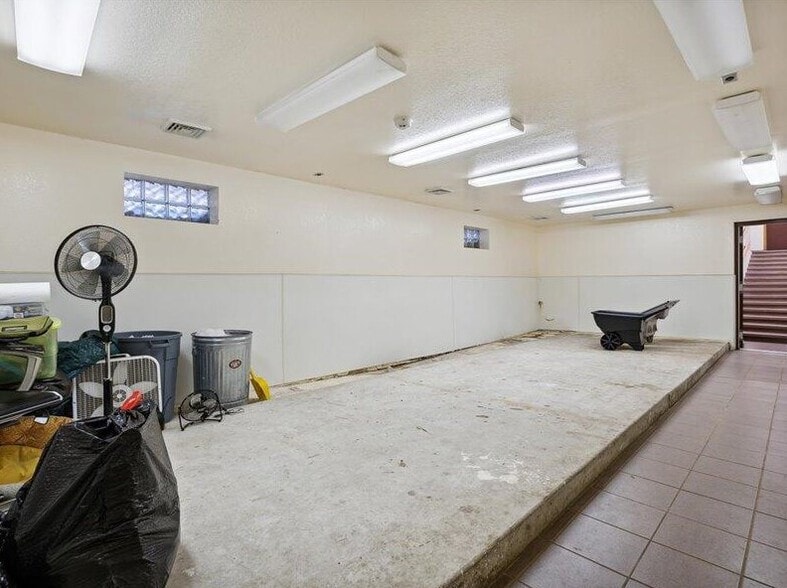 More Photos Of 4946 Page Ave, Michigan Center Medical For Sale