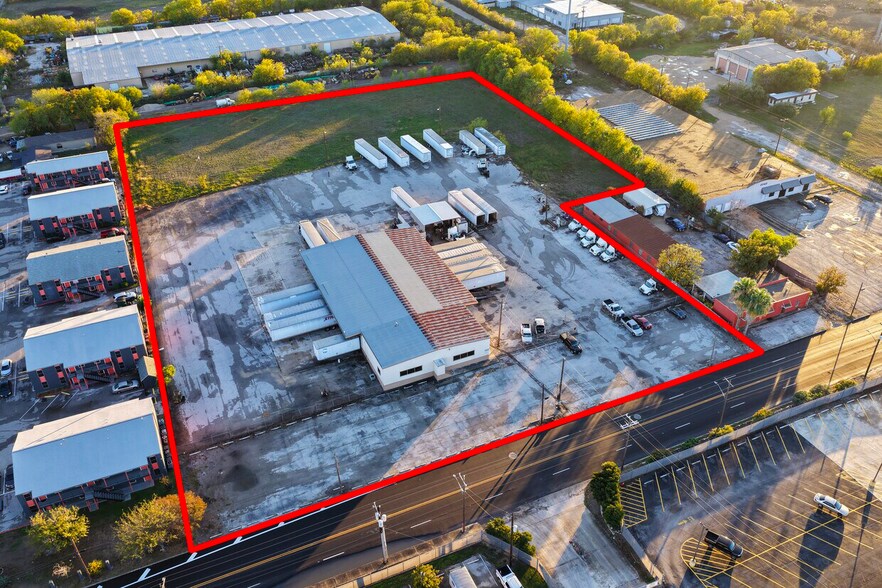 Primary Photo Of 2026 W Malone Ave, San Antonio Warehouse For Lease