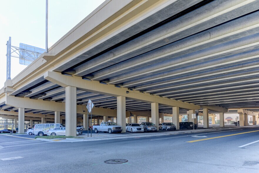 More Photos Of 1451 Louisa St, Jacksonville Loft Creative Space For Sale