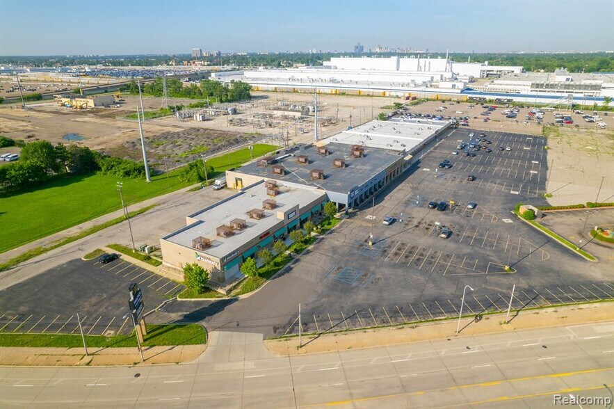 More Photos Of 4705 Conner St, Detroit General Retail For Lease