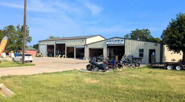 Primary Photo Of 11468 Black Jack Rd, Cumby Auto Repair For Sale