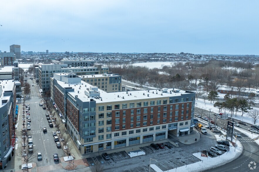 More Photos Of 50-55 Station Lndg, Medford Apartments For Lease
