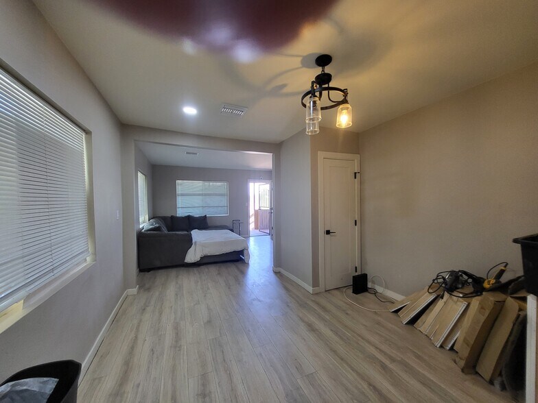 More Photos Of 1827 E 13th St, Tucson Multifamily For Sale