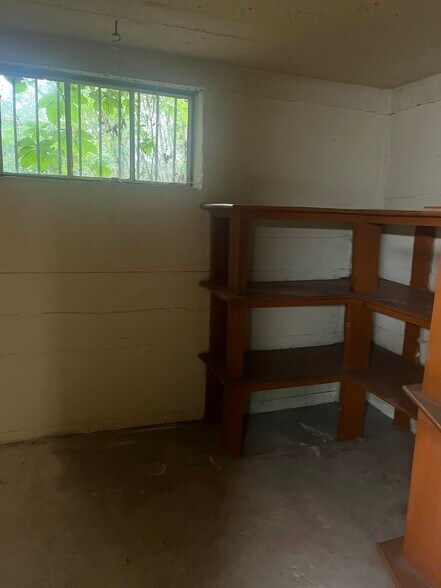 More Photos Of 1836 Wakefield Rd SW, Roanoke Apartments For Sale