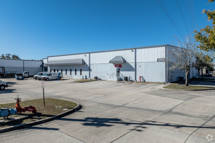 More Photos Of 1200 Charles St, Longwood Unknown For Lease