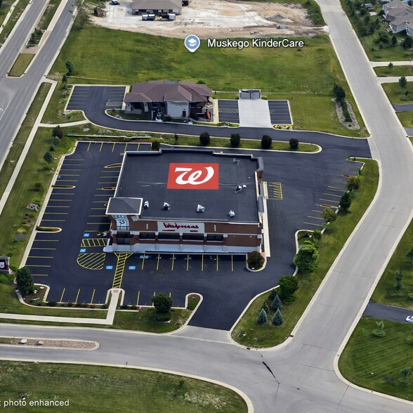 More Photos Of S70W15775 Janesville Rd, Muskego Freestanding For Sale