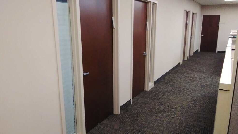 More Photos Of 95 Chestnut Ridge Rd, Montvale Office For Sale