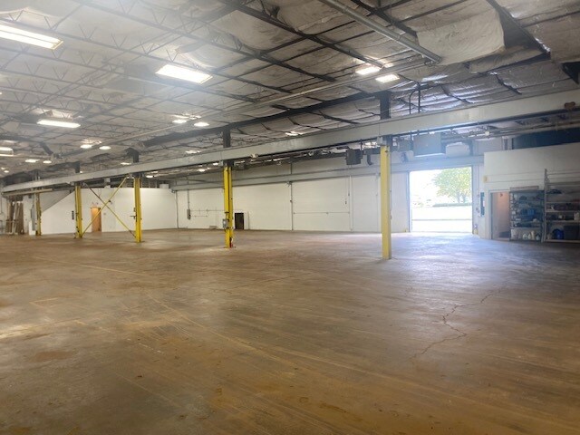 More Photos Of 8420 South Ave, Youngstown Manufacturing For Sale